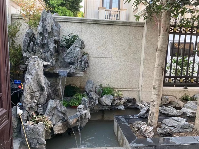 温州庭院假山鱼池的方位
